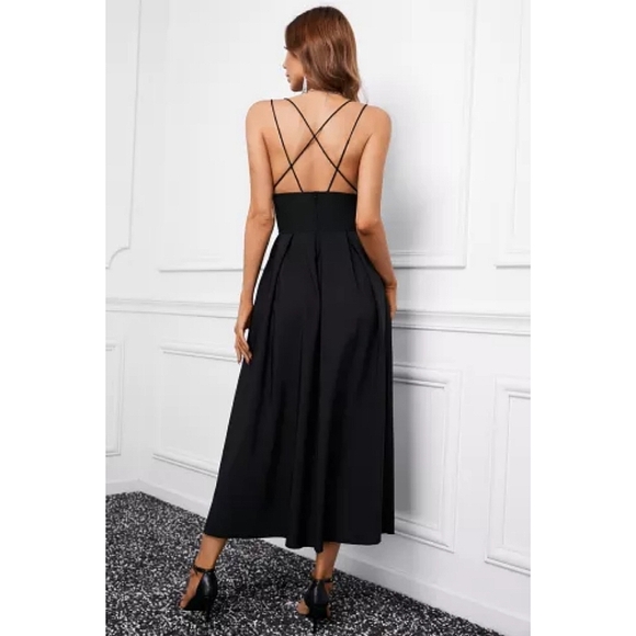 Beautiful And Classy CHARLETTA Black V-Neck Maxi Dress With Crisscross Back - Picture 4 of 6